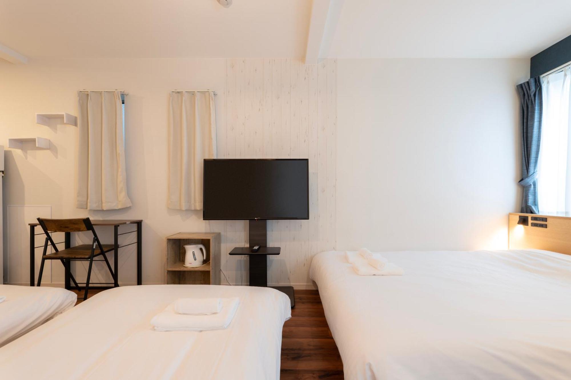 E-Stay Namba Осака Экстерьер фото